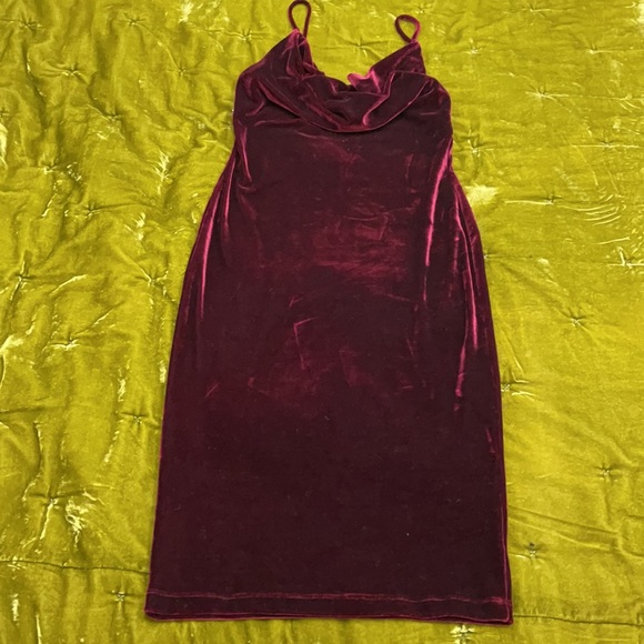 Lulus Dresses & Skirts - Lulu’s red velvet wiggle dress L pinup vlv vixen club holiday
